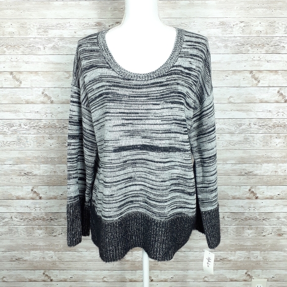 Style & Co. Sweaters - Style & Co Sweater Heathered Black White E